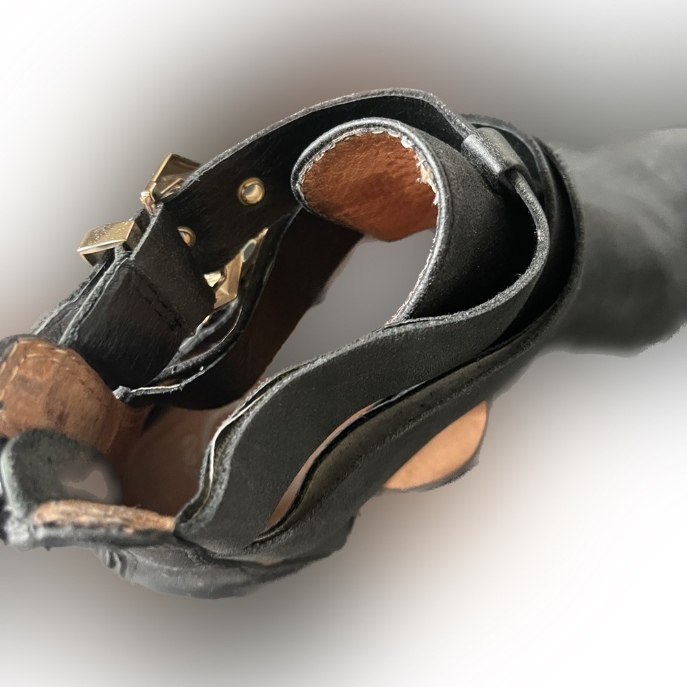 JEFFREY CAMPBELL Women's Everly Leather Black Gold Cut-Out Buckle Boots 5.5 - Picture 4 of 5